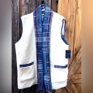 Lucky brand oversize quilted vest! Brand new with tags, perfect condition!